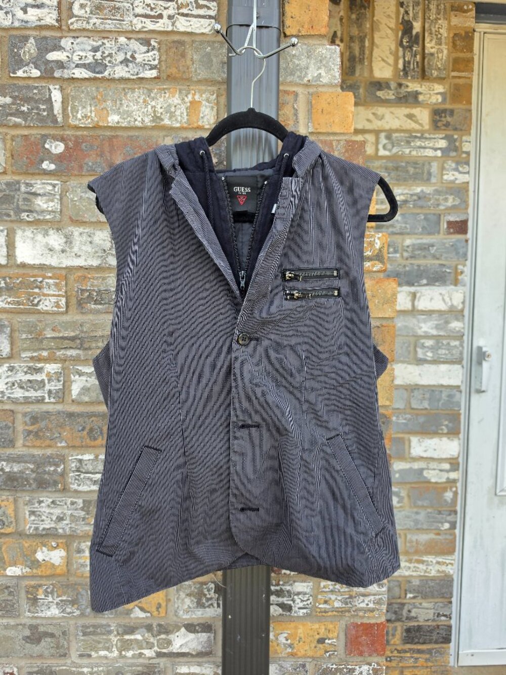 GUESS Size L/G Gray Pinstripe Hooded Vest – Zip & Button Front